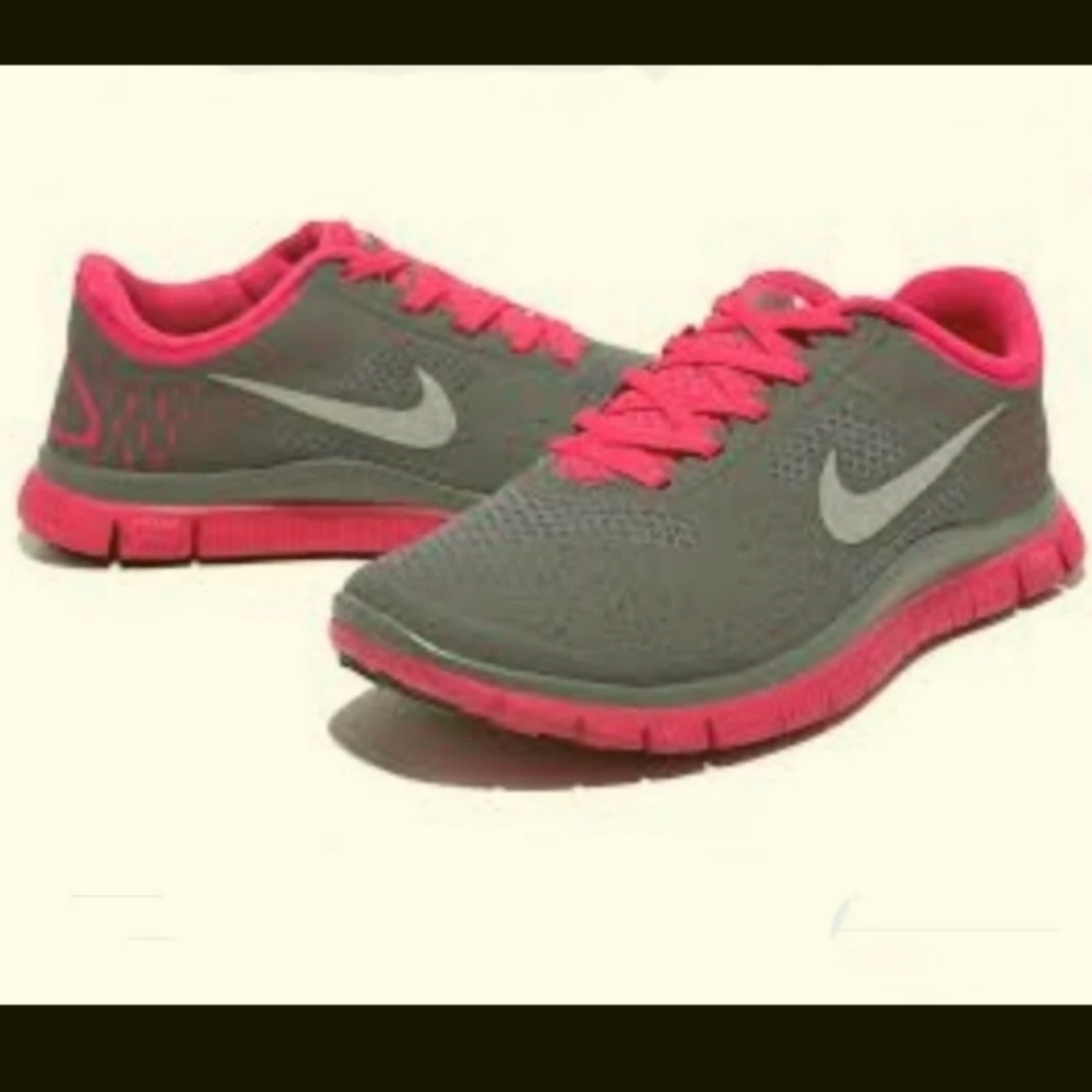 Nike Free Runners